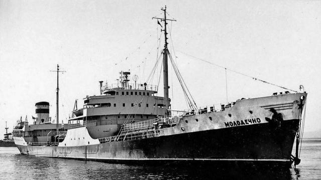 二战后,在斯大林大舰队的框架下,红海军曾经规划设计建造大型海上油船