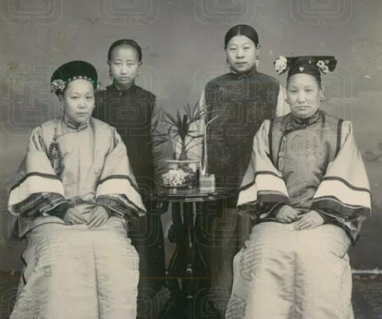 好像没有我们了