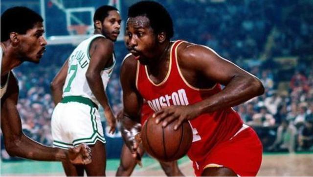 究竟摩西马龙和卡尔马龙谁才是最强马龙!马龙