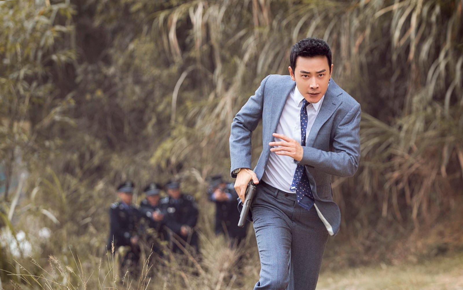 《破冰者》收视荣登第一 罗晋卧底身份大曝光