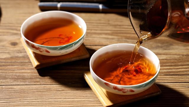生普和熟普的区别很简单,别错过这些普洱美食