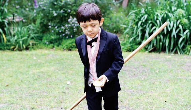 刘烨儿子刘诺一软萌全无变身酷boy因长相似陈坤引网友热议