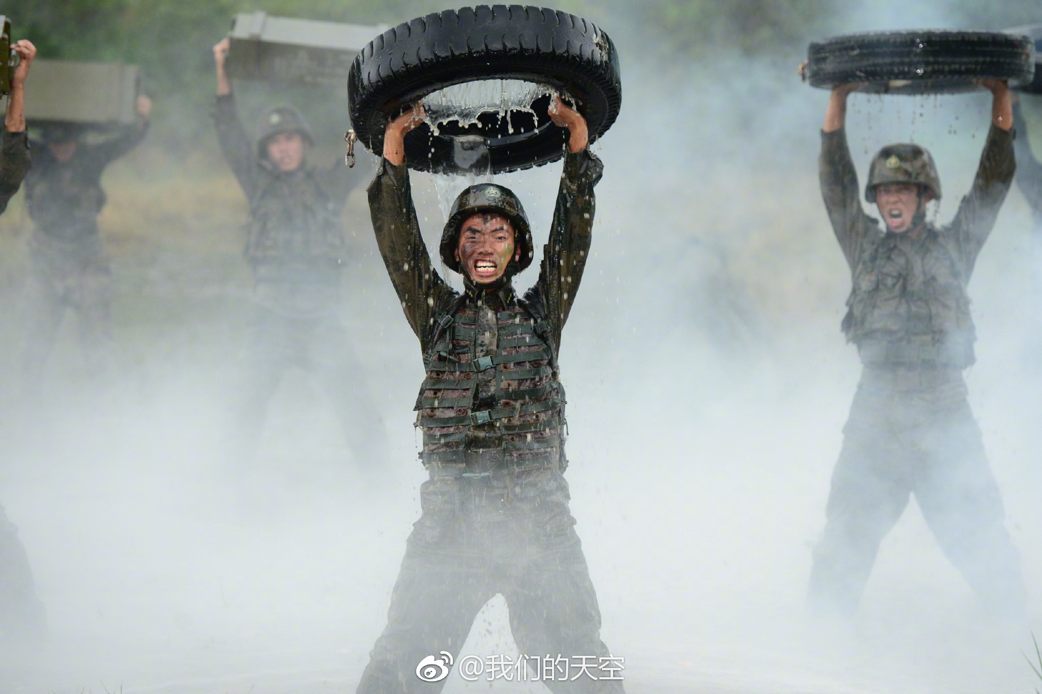 你好,我叫“强军精武红四连”这是我的闪亮名片!|精武|名片_新浪新闻