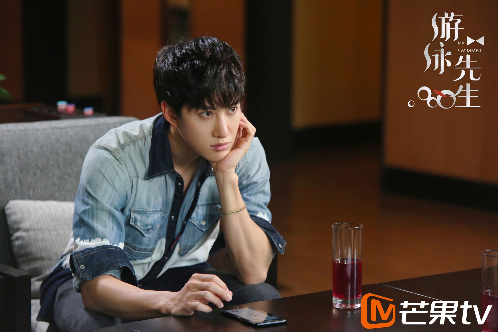 鞠婧祎 ,游泳健将白泳泽@mikeangelo中国 ,翩翩少年蓝天@严禹豪