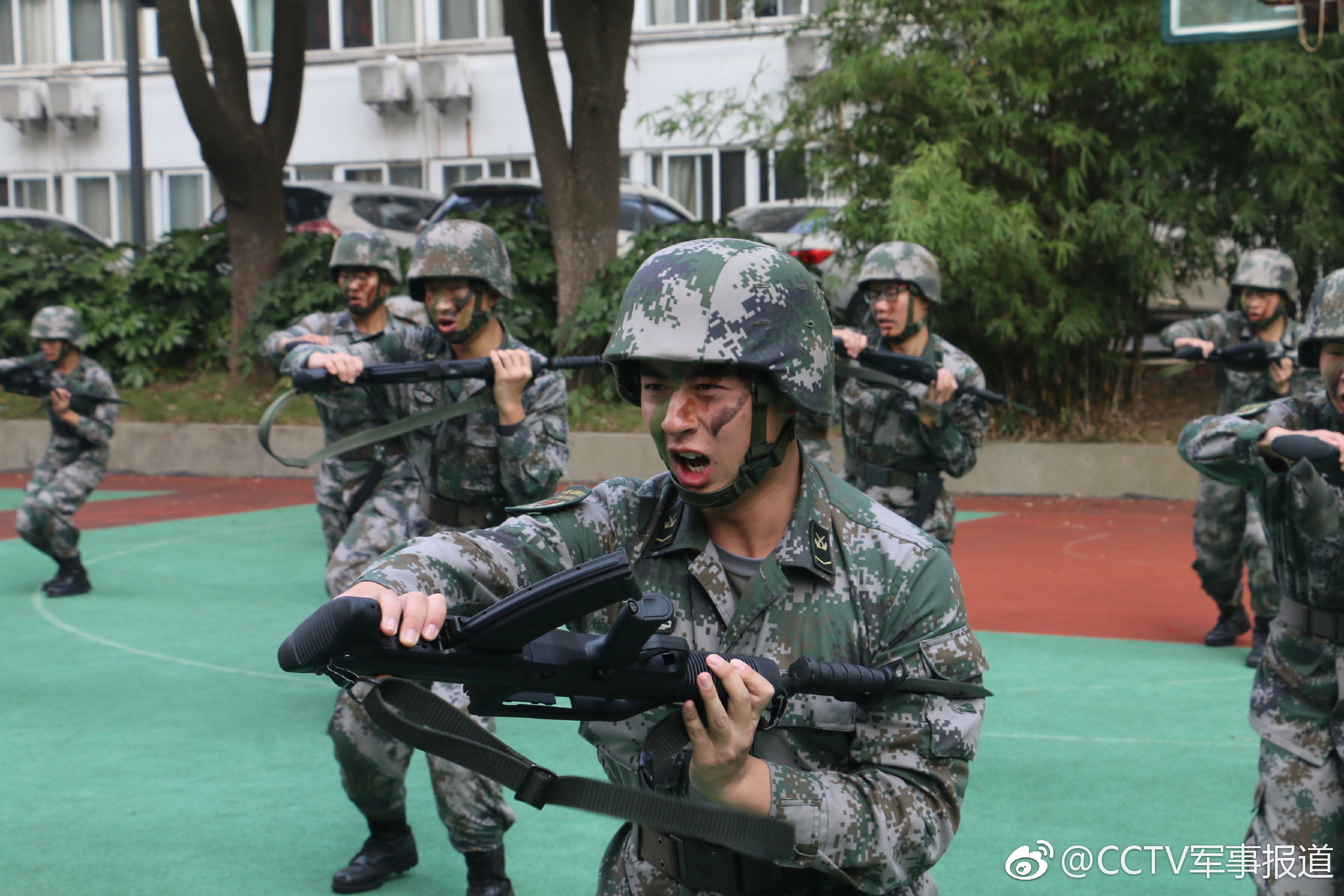 速度围观这场刺杀操实战训练