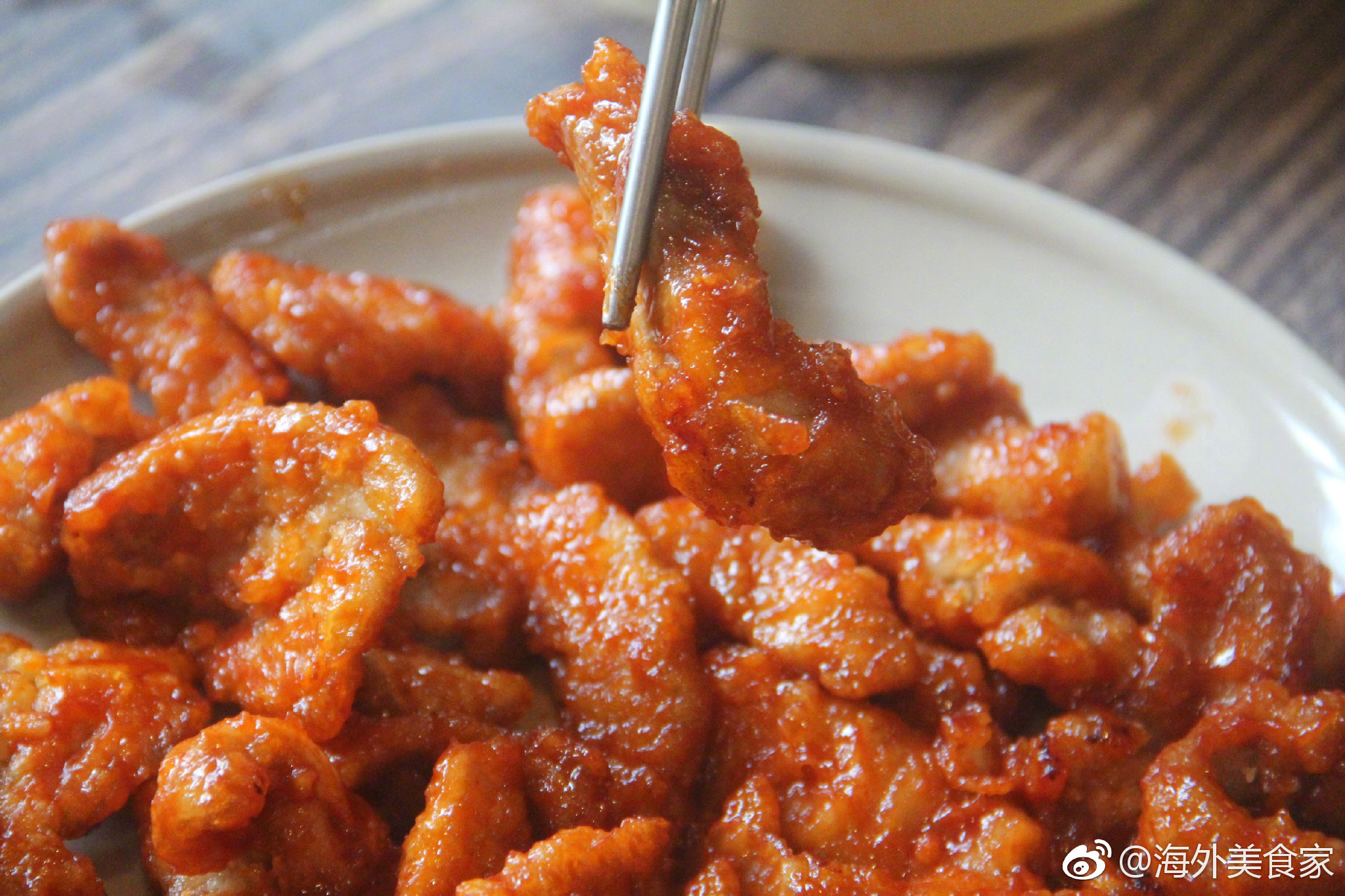 斤斤16615准备里脊肉一条,白糖,白醋,淀粉,鸡蛋26615里脊切条