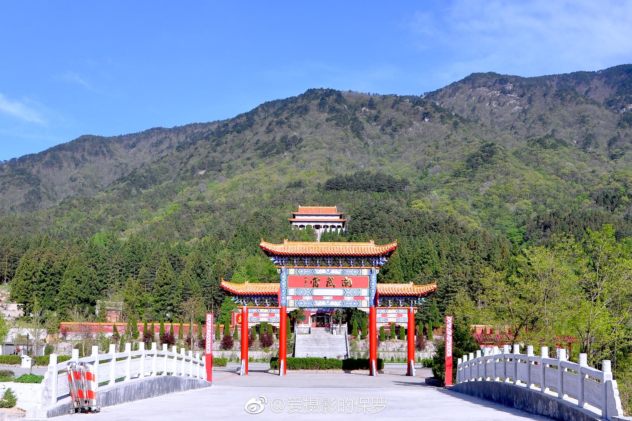 南武当山,地处大别山腹地湖北黄冈英山县境内
