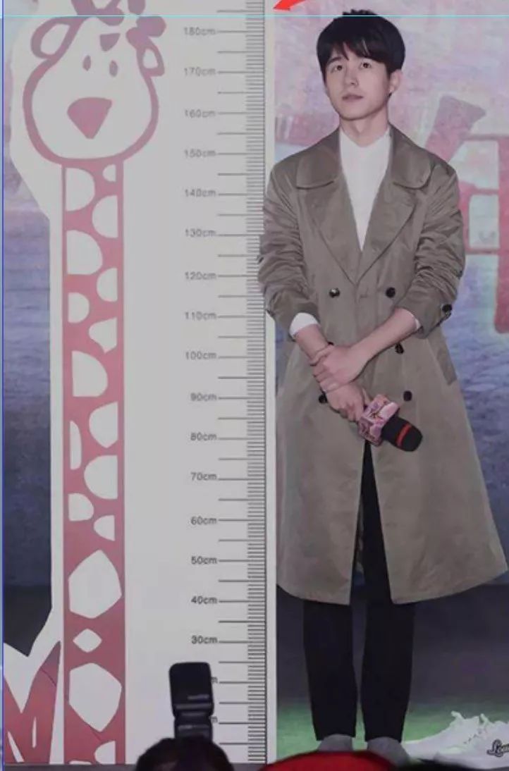 身高第二弹这回邓伦杨紫火箭少女的身高都暴露了