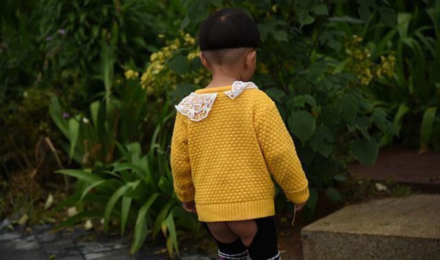 请奶奶们"手下留情", 这样会伤害到孩子|开裆裤|开档裤|外阴炎_新浪