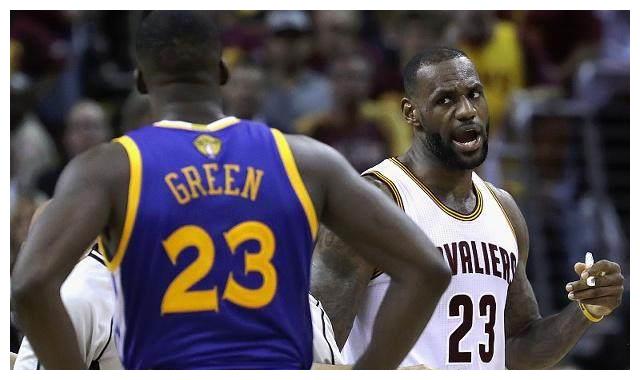 骑勇总决赛2.0,詹姆斯为什么在G4跨格林,球迷