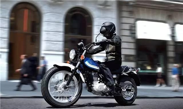 铃木推出2017款<em>Van</em> <em>Van</em> 200