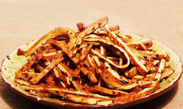 豆腐干的6种家常做法,2块钱就能做一大盘,太好吃太实惠了