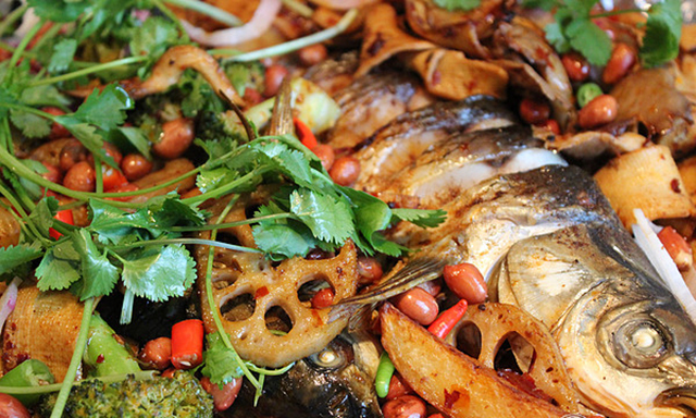 好吃到流口水的自制烤鱼,连蔬菜都十分入味,详细做法教给你!|烤鱼|鱼|