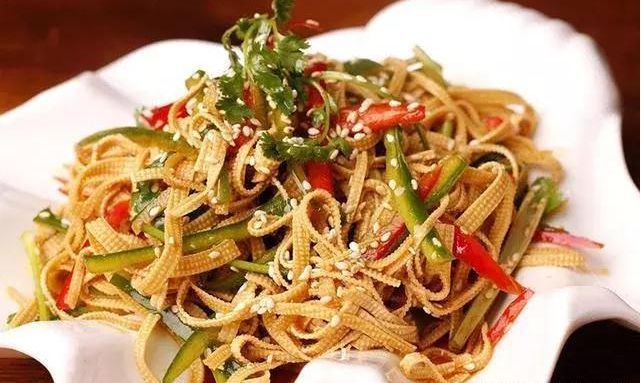 必学的几道凉拌素菜做法简单又美味好吃不再油腻