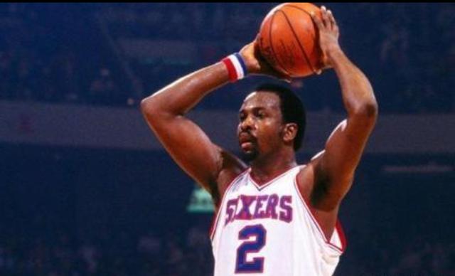 究竟摩西马龙和卡尔马龙谁才是最强马龙!马龙