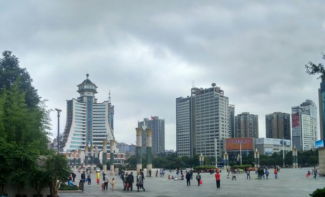 到贵州旅游住贵阳市中心——一定要去看看这里,不然要后悔!