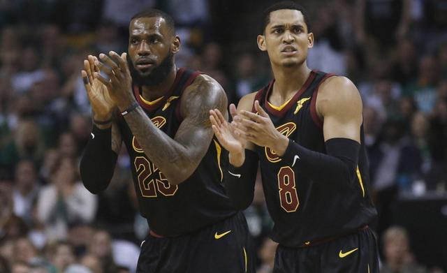 克拉克森亚运会轻松28+8,若林书豪为男篮出战