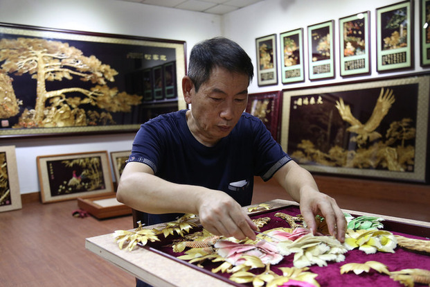 潮州麦秆画传承人方志伟:点"草"成金期待新生