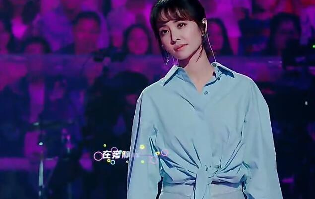 在黄渤之后,韩红也念错了名字,就连一向机智的汪涵都没能圆场