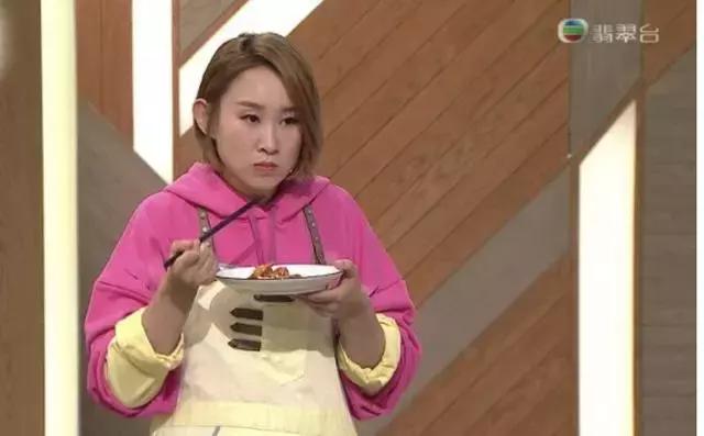 tvb王牌节目美女厨房回归嘉宾为保命带上这四样东西