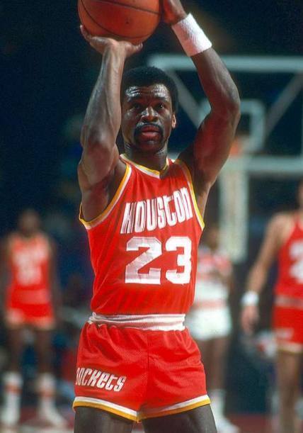 nba历史5位最矮球员,一人两获扣篮冠军,最高的只有175!