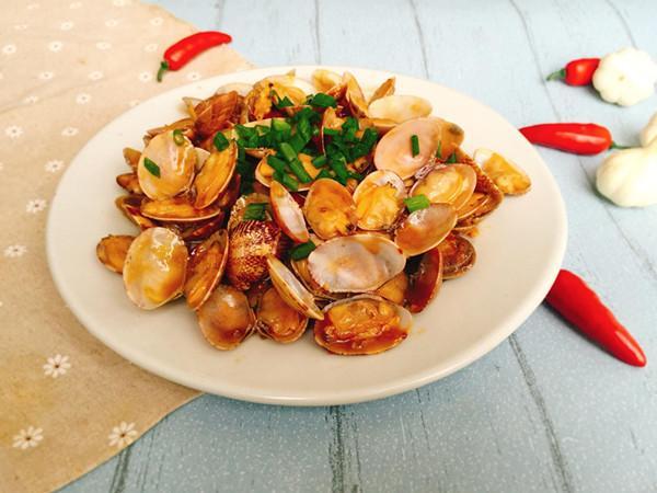 肉质鲜嫩的爆炒花甲好吃到想舔壳