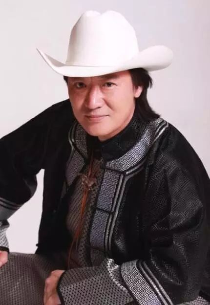 5亿,"草莓藏针"案告破,亚洲为癌症重灾区等