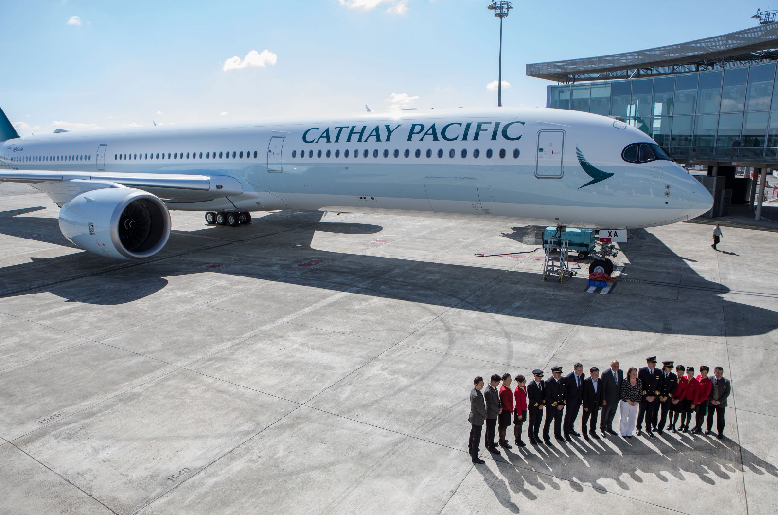 国泰航空首架空客a350-1000客机正式交付__财经头条