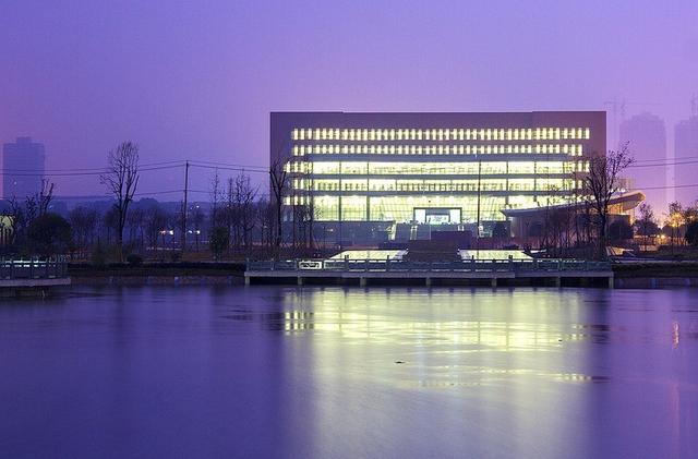大学湖南文理学院即原常德师范学院;湖南理工学院即原岳阳师范升学院