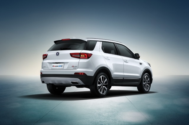 长安推出cs55油电混合动力车型9月上市