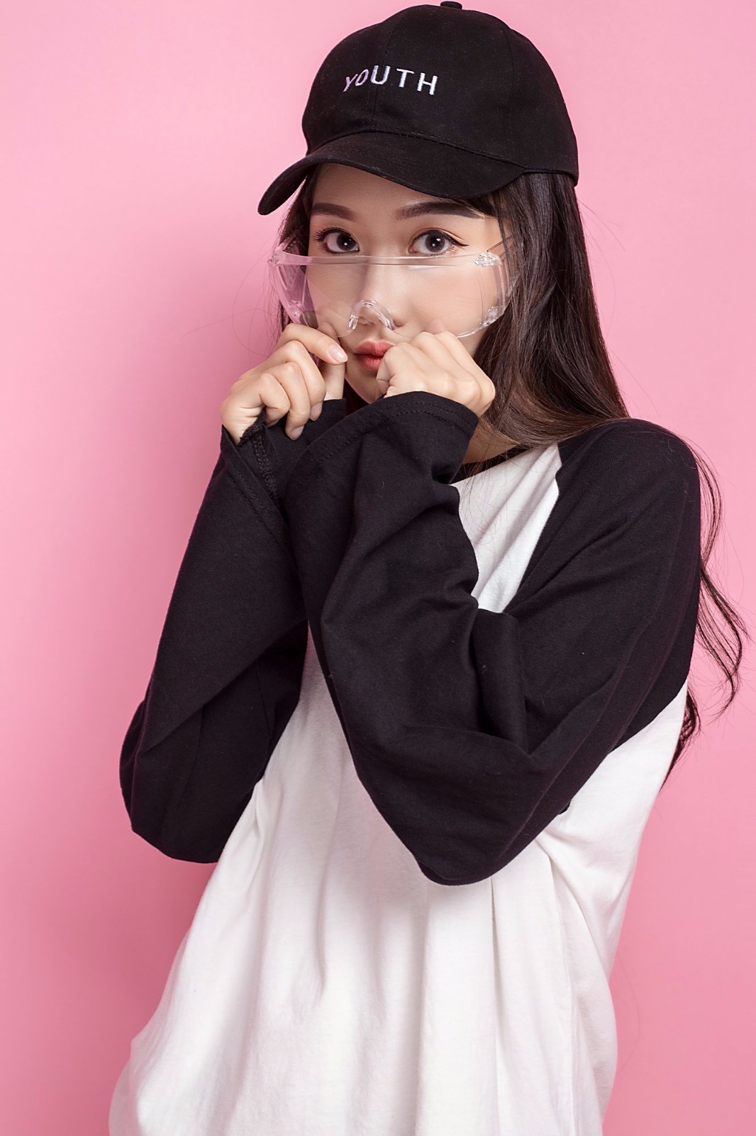 曾惜:一首《讲真的》让她走红