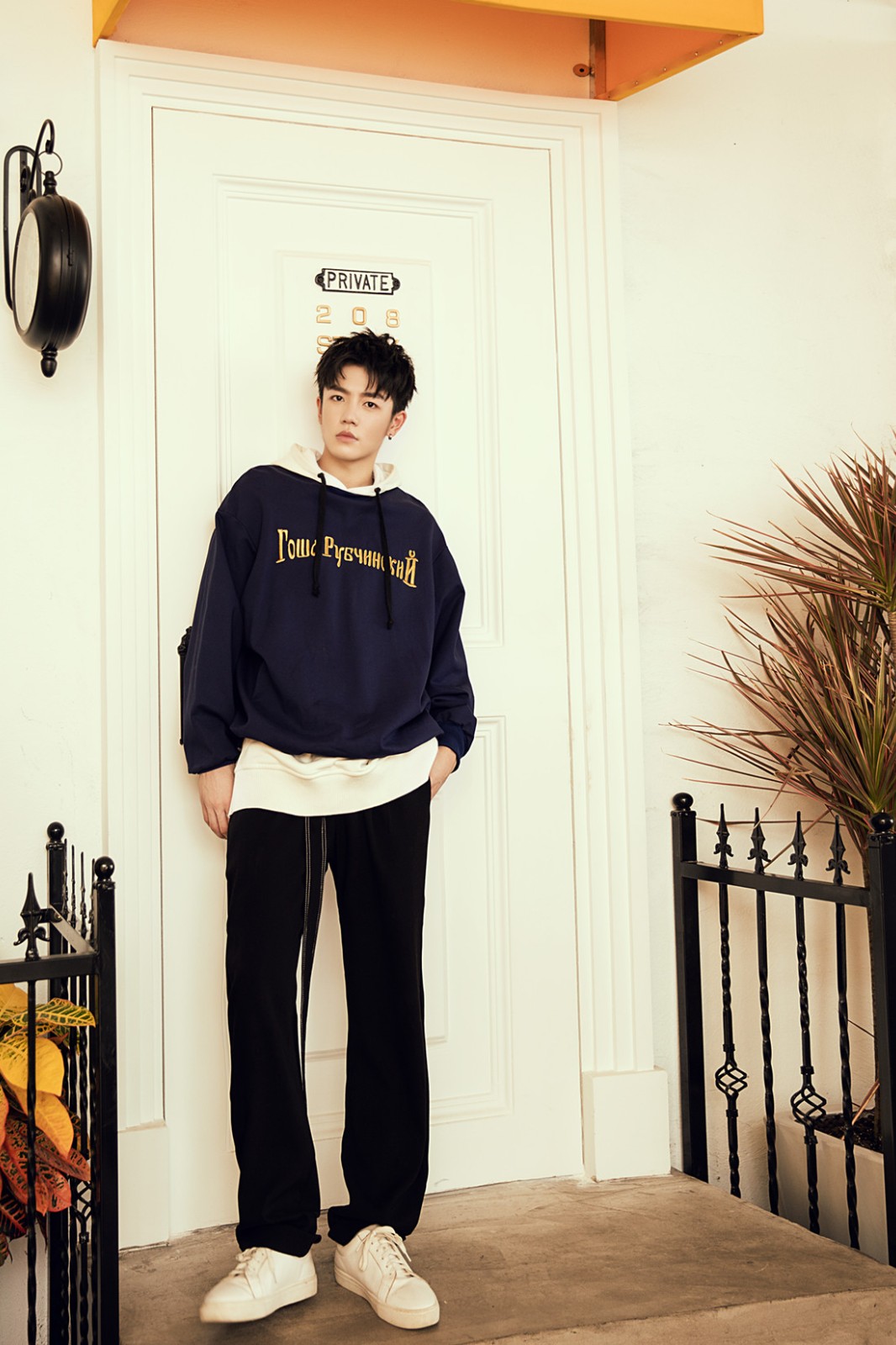 夏志远写真曝光 阳光时尚散发青春魅力