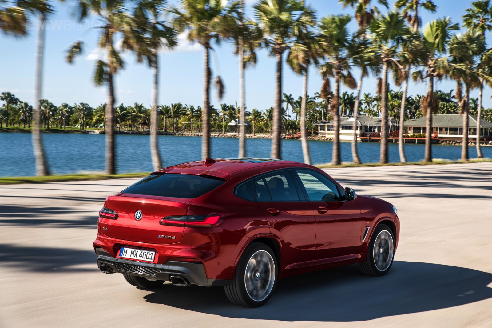 成都车展:土豪们的新玩具!宝马x4全新换代