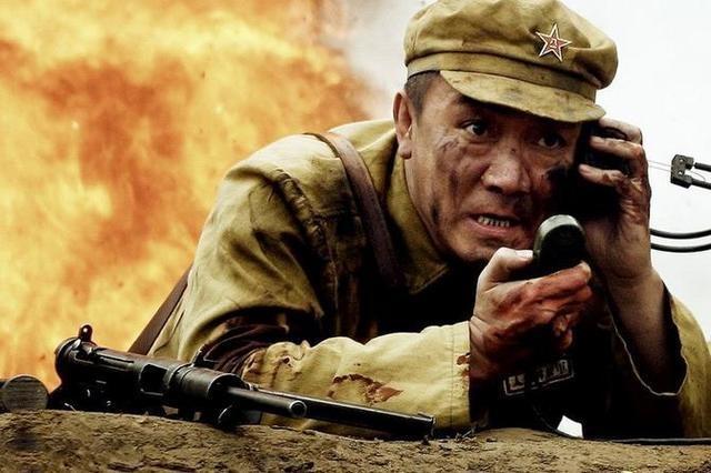 他饰演最经典的李云龙,为娶小13岁三婚娇妻,选择离婚净身出户!