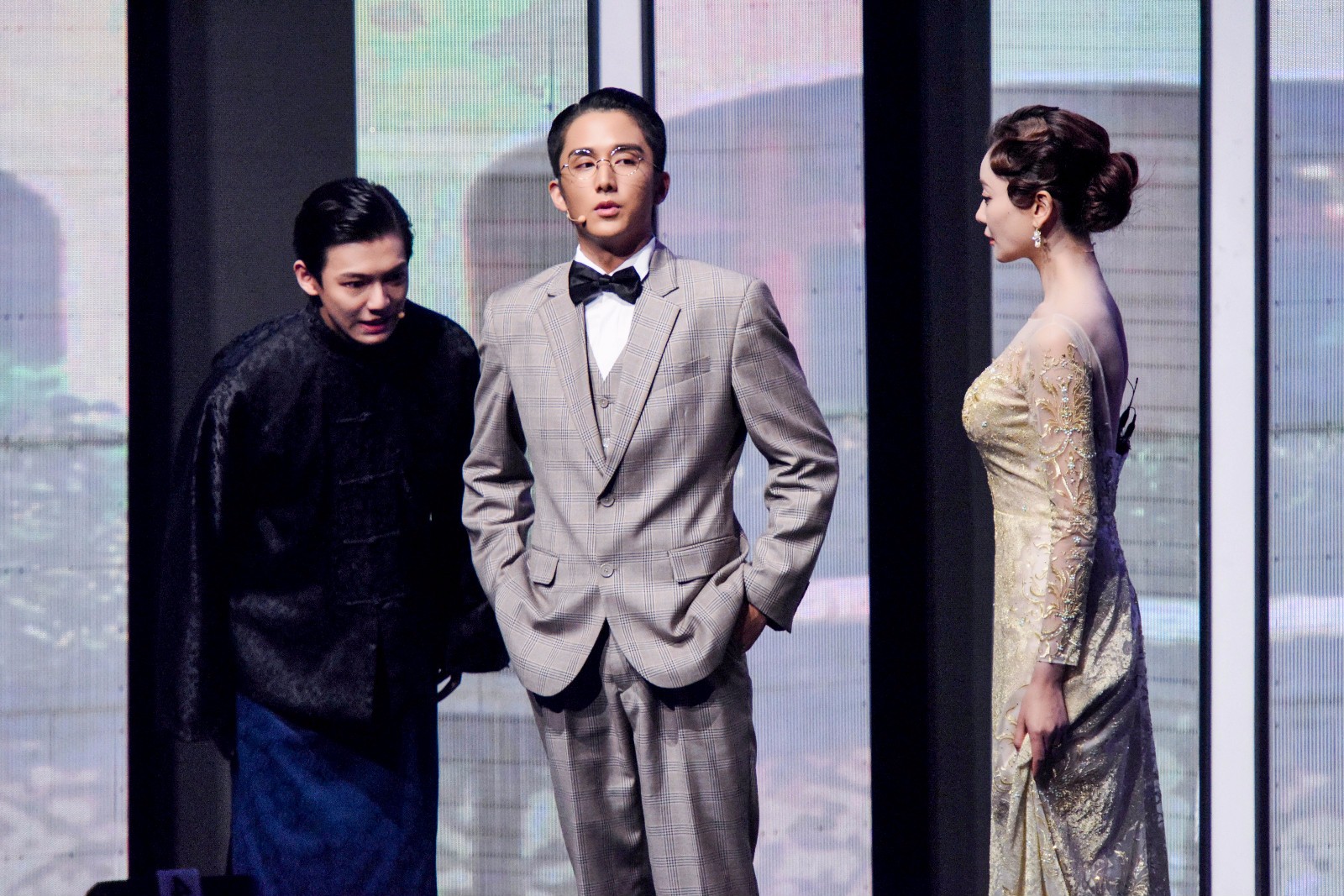 李逸男《我就是演员》精彩演绎 实力助演末代皇帝|我就是演员|李逸|末代皇帝_新浪新闻
