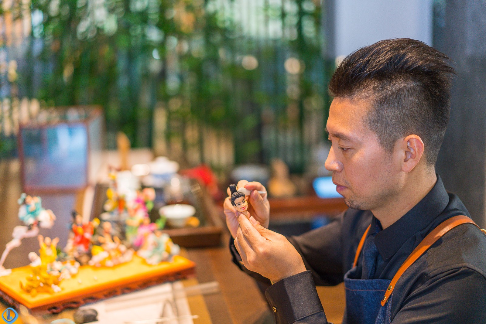 指尖上的艺术，面人里的中国民间传统艺术魅力|面塑|捏面|餐盘|主料|江南水乡_新浪新闻