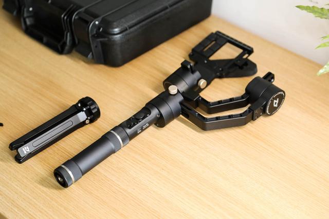 拍视频担心画质单反稳定器来了智云三轴稳定器craneplus体验