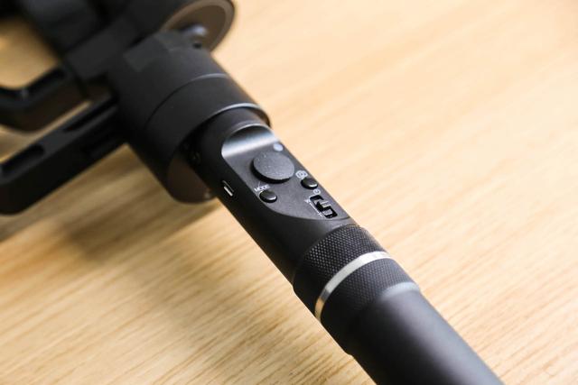 拍视频担心画质单反稳定器来了智云三轴稳定器craneplus体验