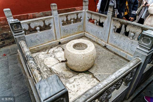 故宫的井不是用来打水喝的,还有一种特殊用途,大多数人不知道!