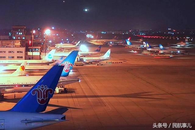 老白云机场停机坪鸟瞰t2航站楼