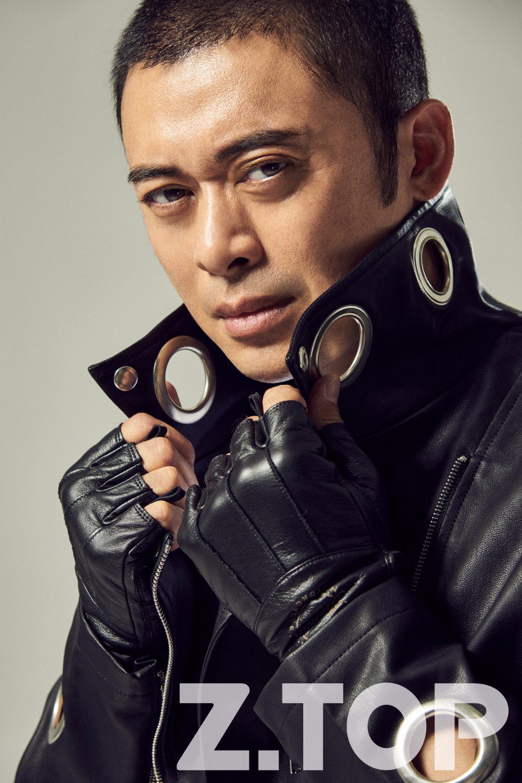 樊少皇最新机车大片曝光 复古时尚尽情释放型男魅力_新浪看点