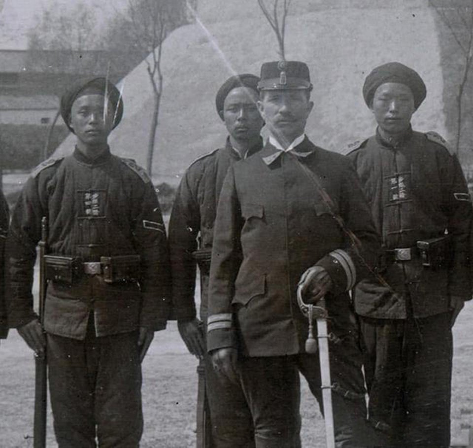 不要被电视剧骗了,晚清士兵装备并不落后,已经非常近代化了!