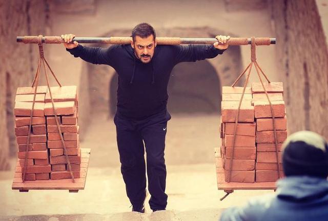 《苏丹》在印度打破了多项票房纪录,第20届上海国际电影节的最佳动作