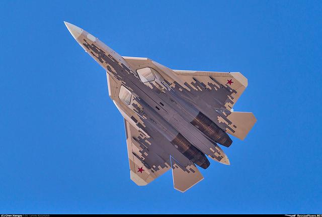 苏57战斗机,米格31bm,空射弹道导弹将在明天亮相红场