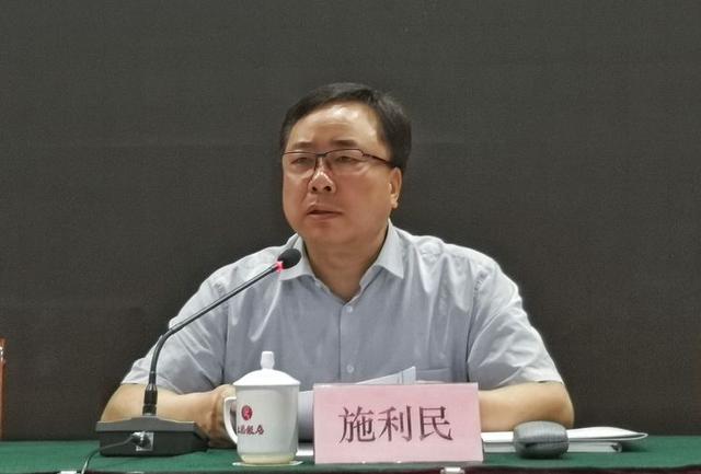 省委组织部组织一处处长杨孝武从讲政治,懂业务,有情怀,善发展等四个