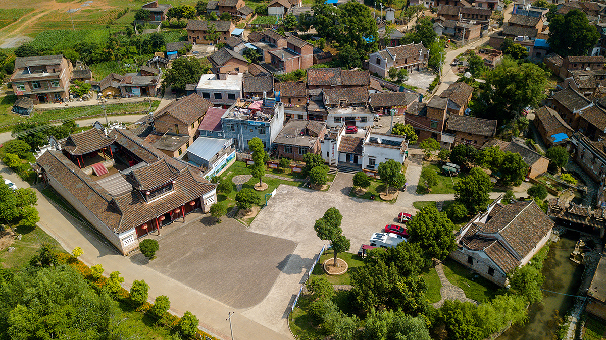 一座你不熟的瑶寨:神秘的勾蓝民瑶堡寨