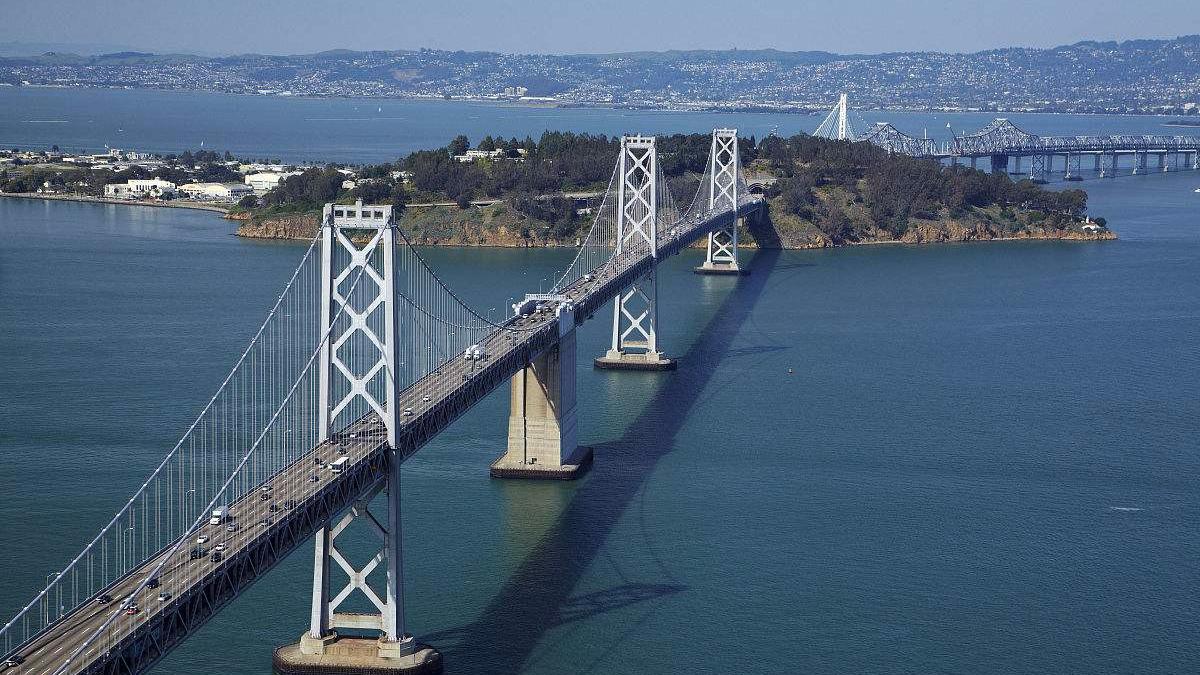 中国基建再创奇迹,为美国建造奥克兰海湾大桥,美国人:就服你!