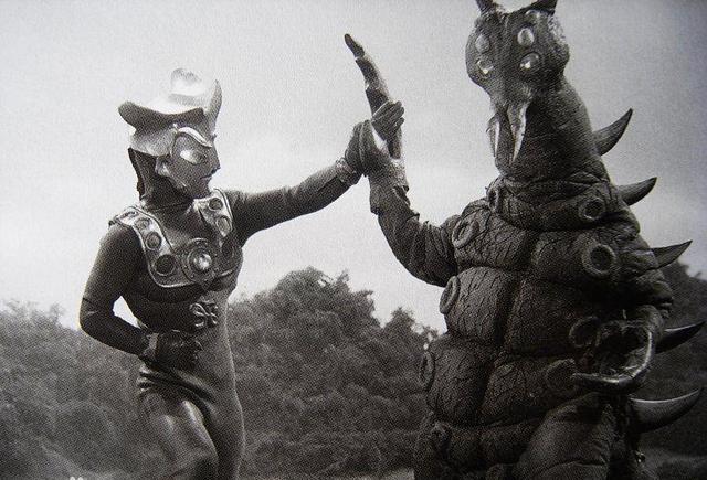 《雷欧·奥特曼》终于平反昭雪,再次被圆谷公