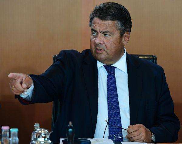 这个国家一直要德国赔偿二战损失, 德高官: 我们赔钱可能性是零!