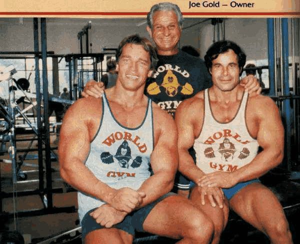 在阿诺18岁那年,他们以对手的身份相识.